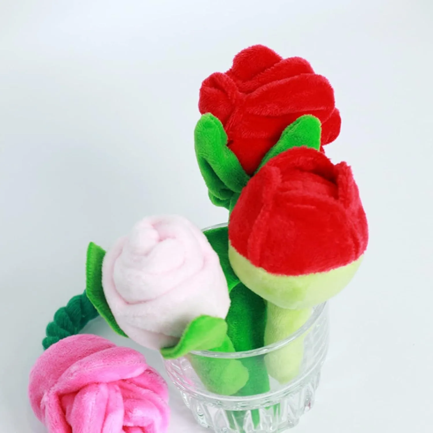 Plush rose flower dog chew toy with squeaker for small and large dogs