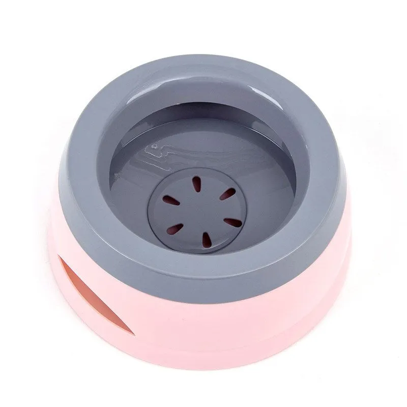 Blue no-spill floating pet water bowl with 750ml capacity for dogs and cats