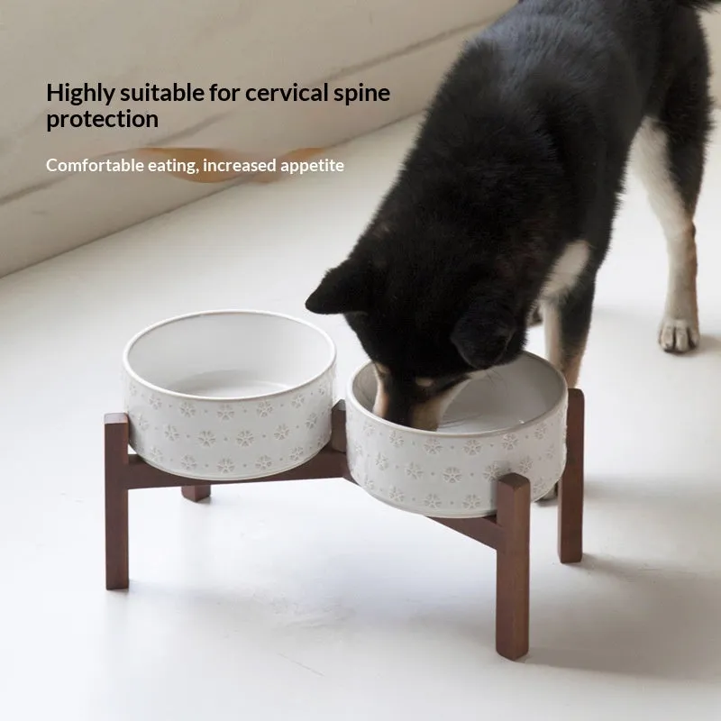 Ceramic elevated anti-spill dog dish with snowflake inner arc design 21cm diameter