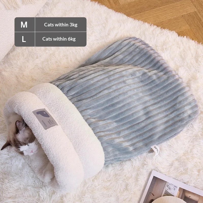 Personalised warm cat bed sleeping bag in cotton fleece, corduroy, and lamb fleece, available in beige and brown colours