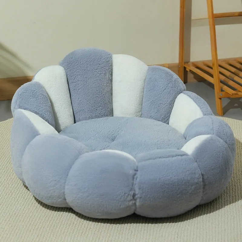 Grey white rabbit fur pet shell nest kennel for cats and dogs, shown in three sizes.