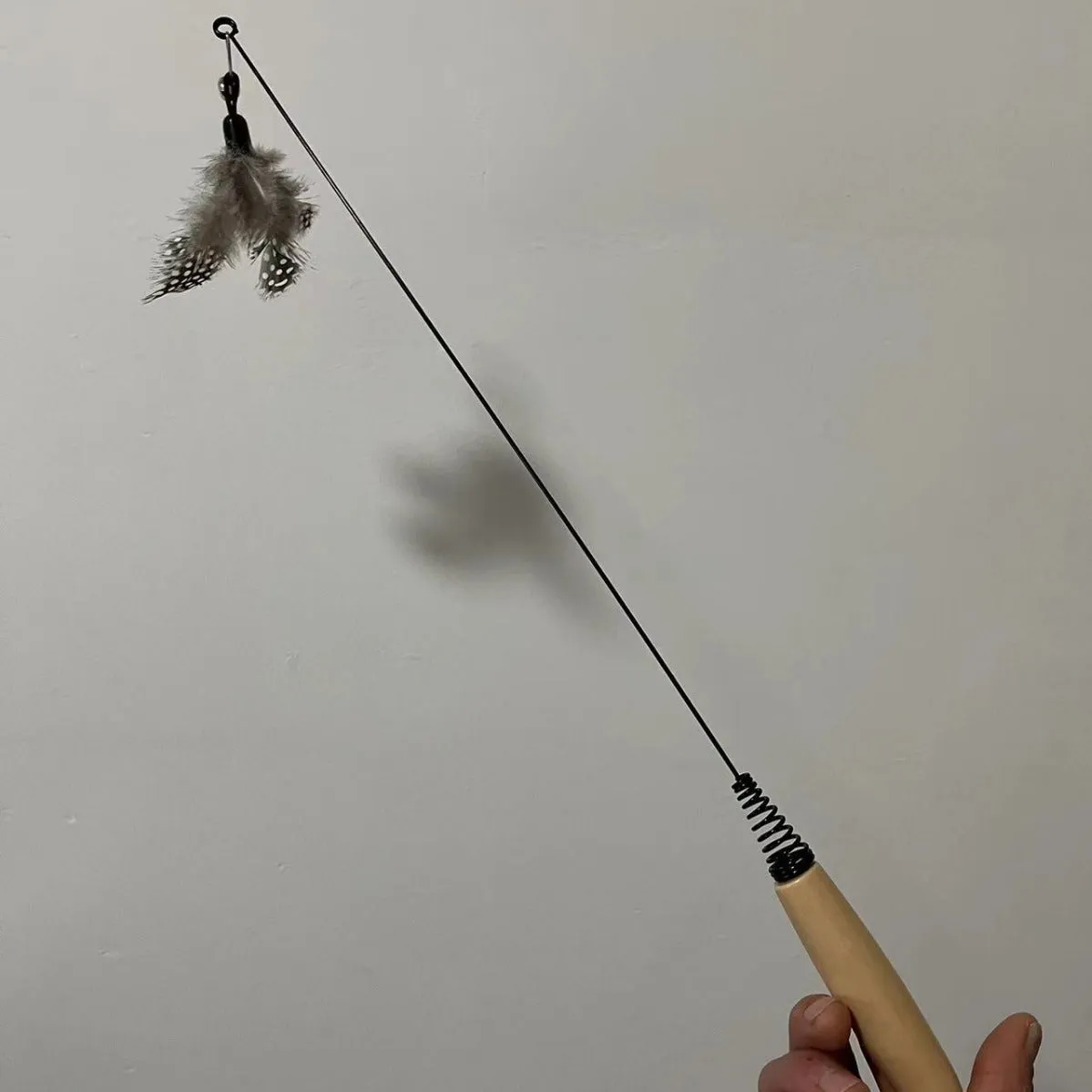 Wooden handle cat teasing stick with feather bell replacement head in choice of four colours