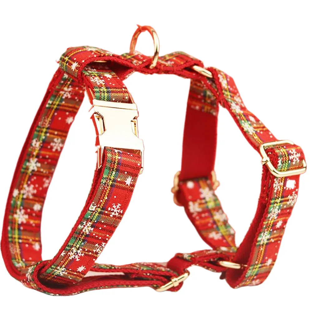 Red snowflake pattern Christmas dog collar leash vest bow four-piece set with plaid design