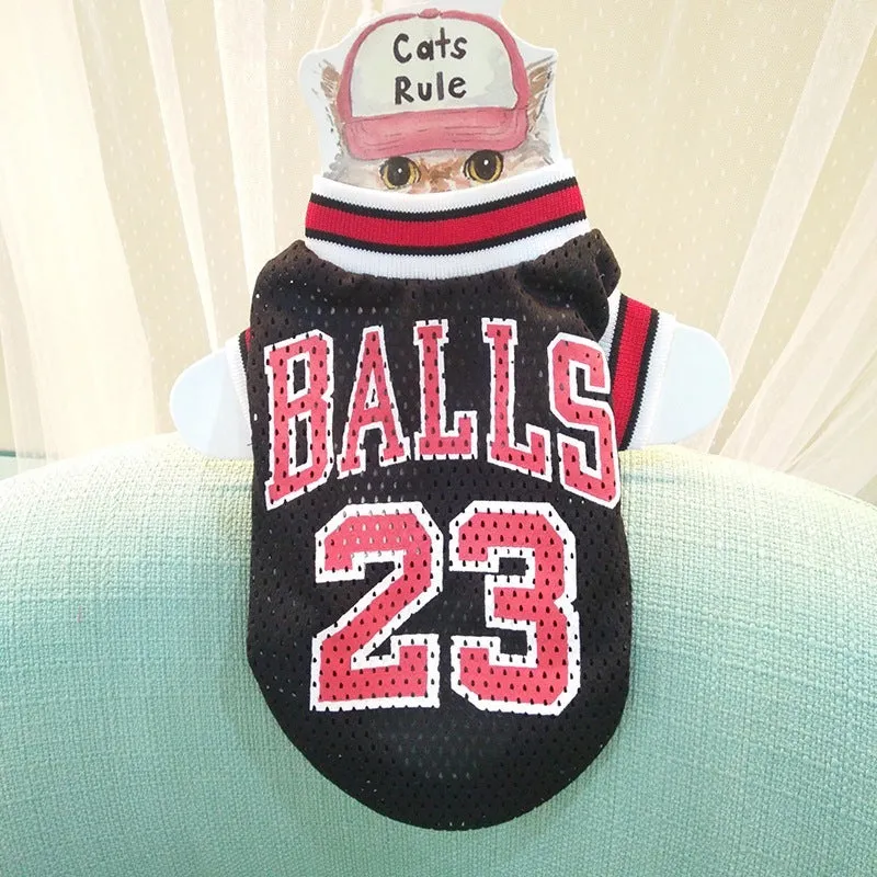 Black and red dog sweatshirt vest in polyester material shown in five sizes