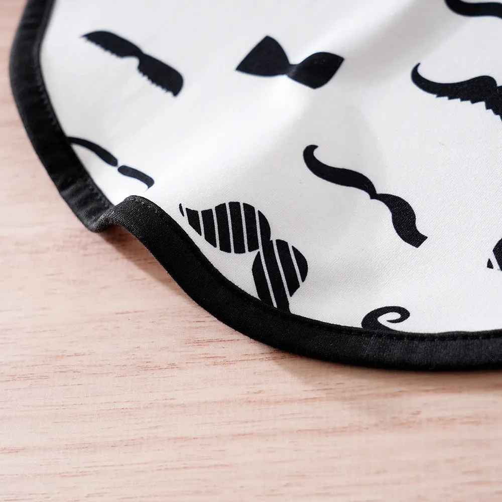 White gentleman beard style polyester dog coat showing casual design with size chart for 1.50-8.00kg weight ranges
