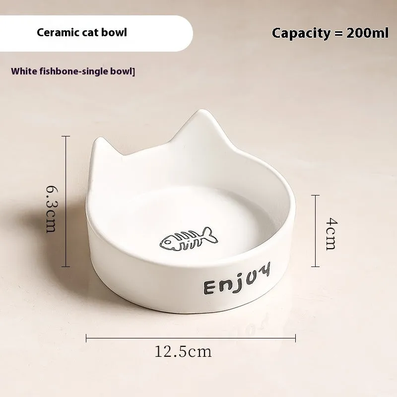 Porcelain cat food bowl with wooden anti-tumble frame in cat paw design