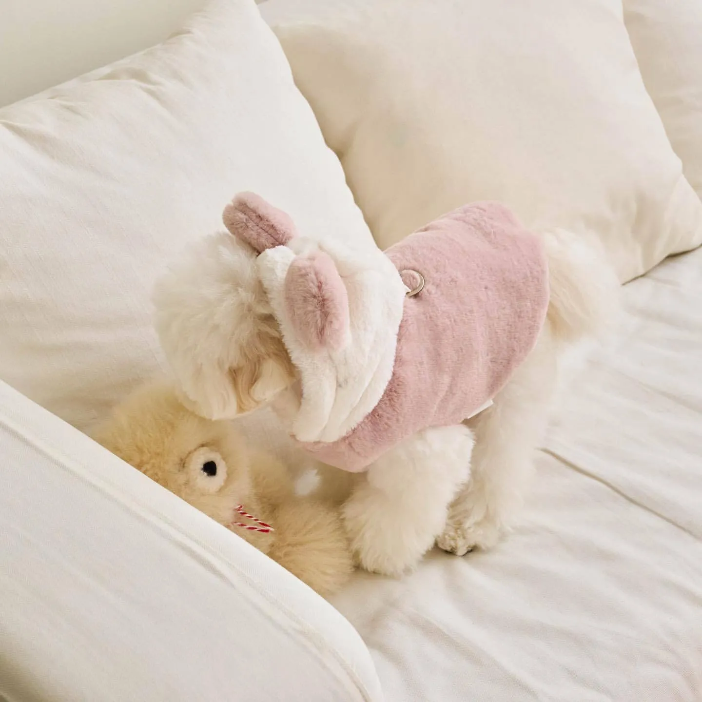 Light pink polyester pet coat for dog or cat in casual style
