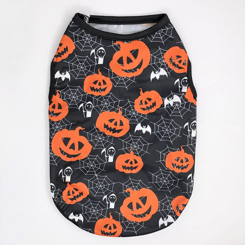 Halloween pet costume with pumpkin designs for dogs and cats in polyester material