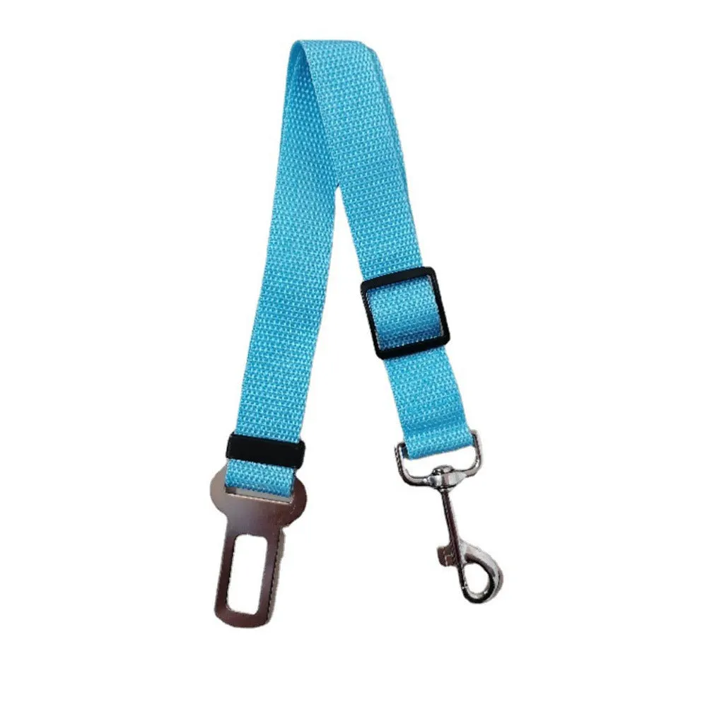 Retractable pet car safety belt in army green nylon with adjustable length for vehicle travel