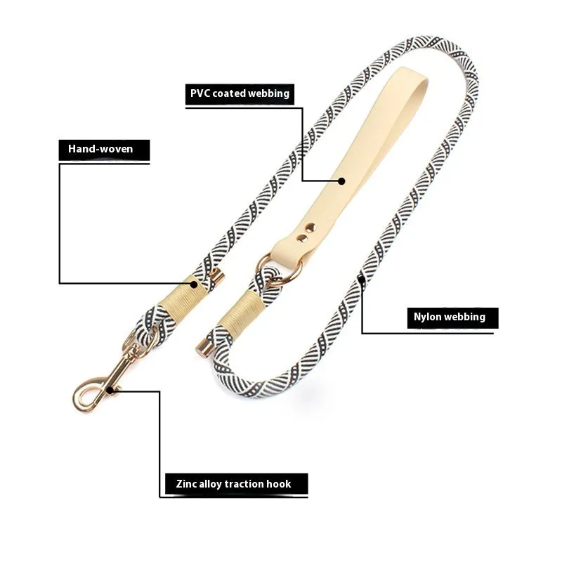 Dog hand holding rope in Shadow White with safety buckle, 120cm length, PVC-coated nylon material