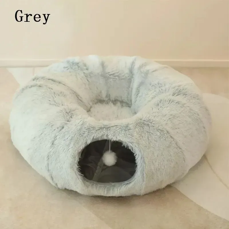 Gray plush cat bed mat measuring 85 by 85 by 26 centimetres, placed on floor for winter use