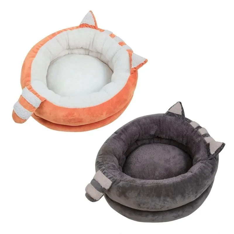 Plush dog bed mat in grey with non-skid bottom, small size 35x35x18cm