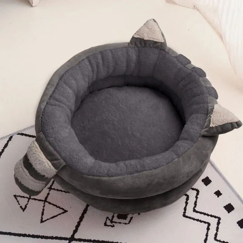 Plush dog bed mat in grey with non-skid bottom, small size 35x35x18cm