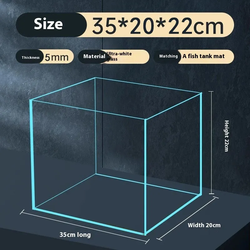 Super white glass fish tank in medium size for desktop use, clear glass construction