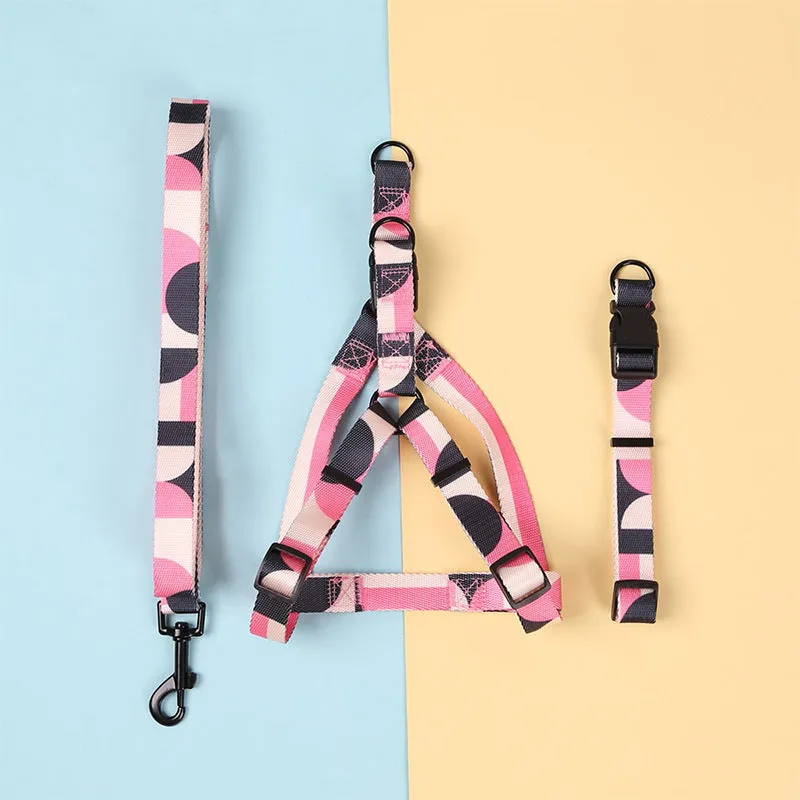 Polyester dog leash collar three-piece set in pink white with hand held rope