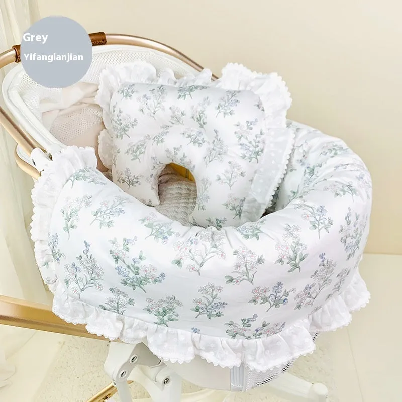 Cotton pet stroller set with anti-dirty towel, cushion, and pillow in a striped pattern.