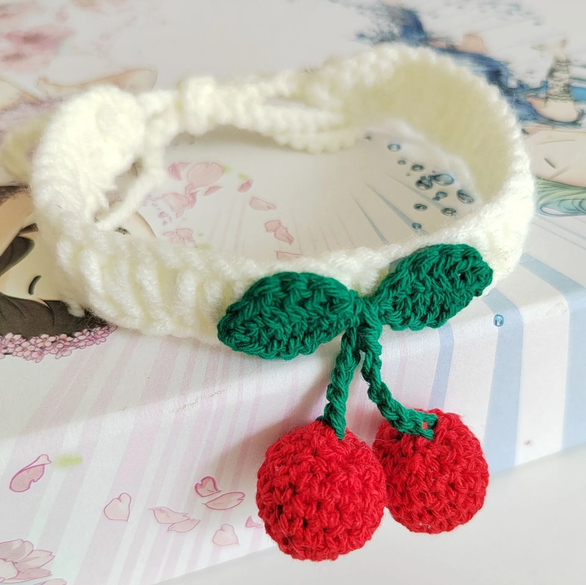 Handmade knitted cat collar in cotton thread with fruit pattern, free size 60cm, princess style