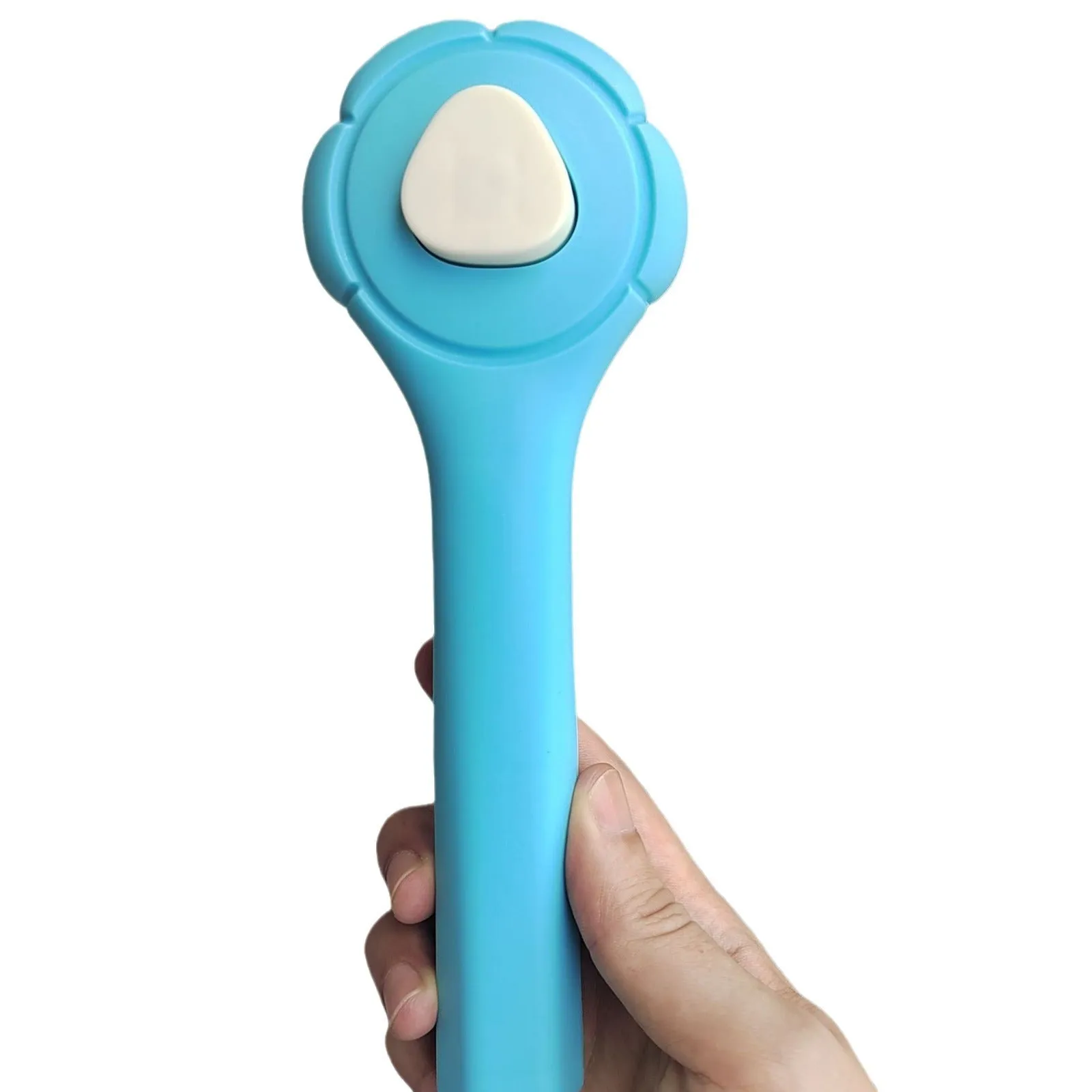 Floating comb for cats and dogs in blue with ABS handle and unembroidered steel bristles for short hair removal