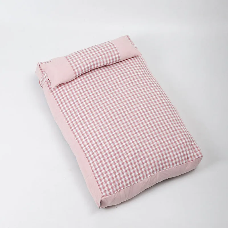 Pet plaid colour-matching kennel mattress with removable washable cover in khaki