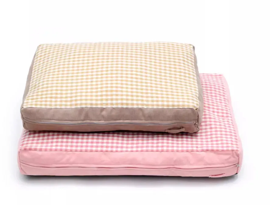 Pet plaid colour-matching kennel mattress with removable washable cover in khaki