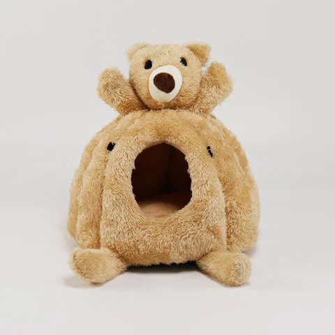 Arctic velvet pumpkin sleeping nest for small animals, showing round shape and removable mat in size medium