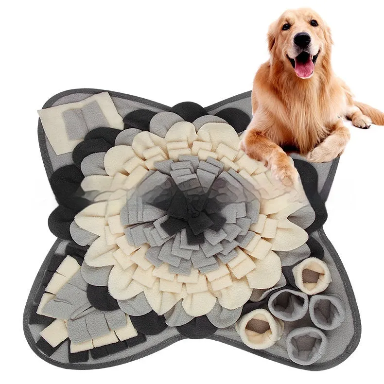 Flower Gray Series pet sniffing mat slow food toy in plush fabric with gray four-corner star design
