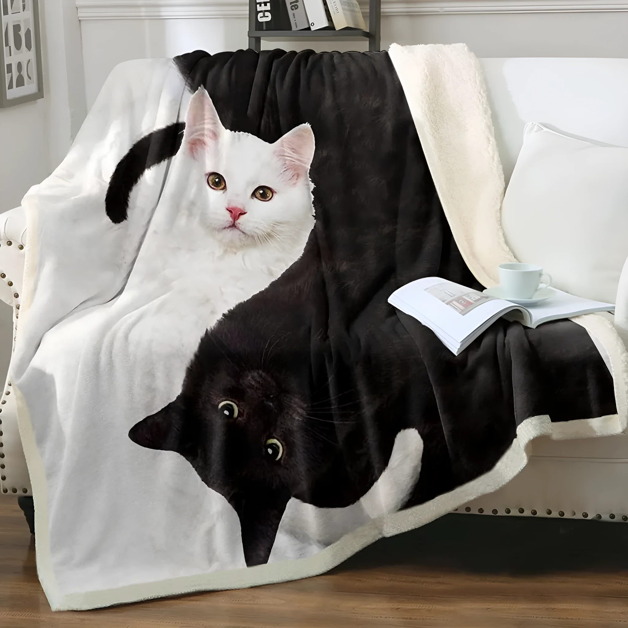 Cat sherpa blanket with animal pattern printing double layer children polyester fibre throw in multiple colours and sizes