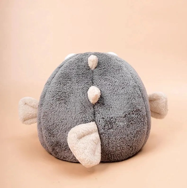 Balloonfish-shaped plush pet mat cushion for small dogs and cats, available in three sizes