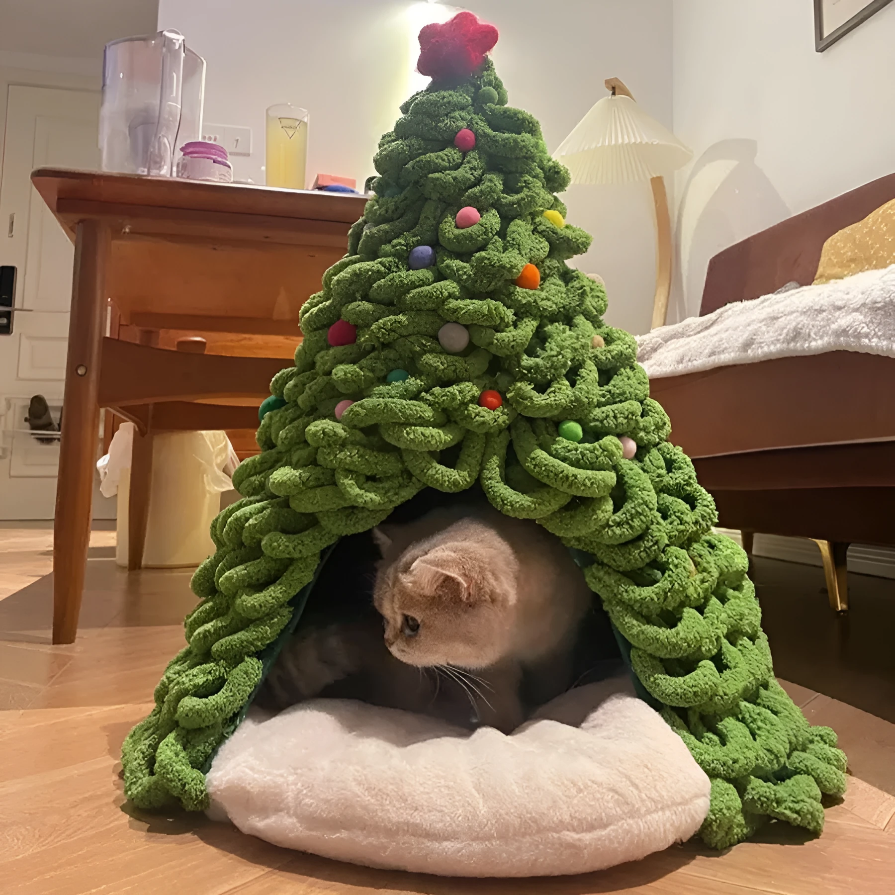 Christmas tree material pack with coarse wool yarn for hand weaving a pet nest, showing three colour options