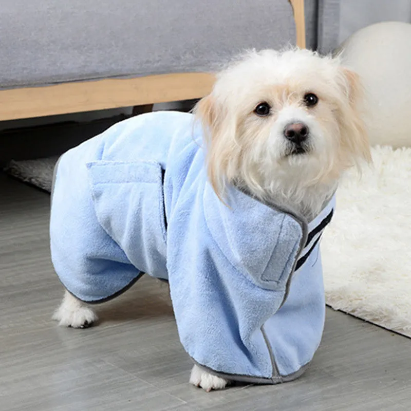 Pet bathrobe in blue microfiber for small to large dogs adjustable fit