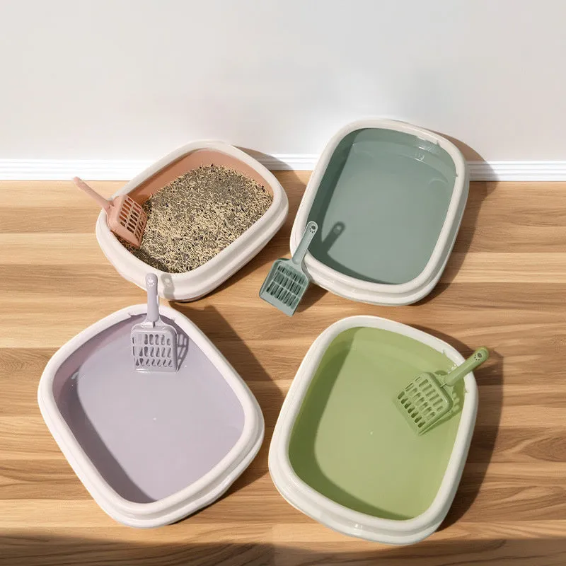 Plastic pet toilet bedpan tray with scoop in blue, anti-splash rim for cats and small dogs