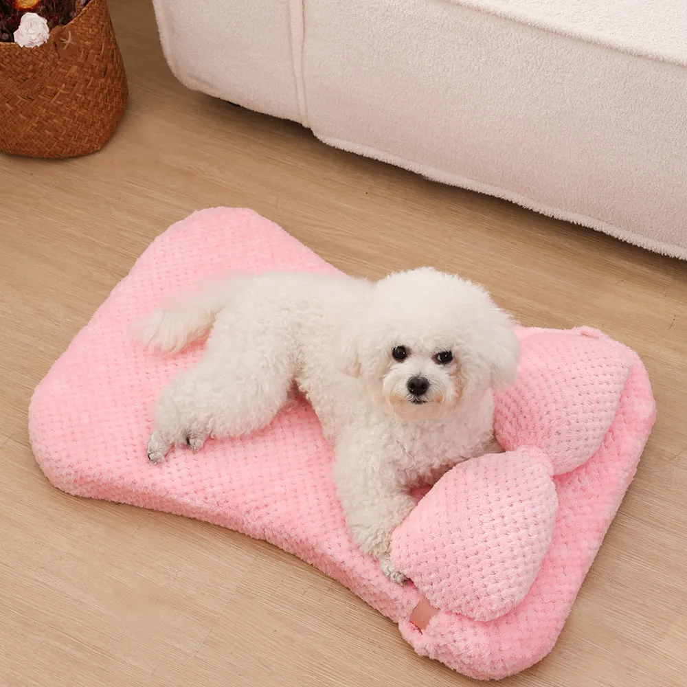Soft plush pet bed mat with attached pillow in grey, available in sizes S to XL