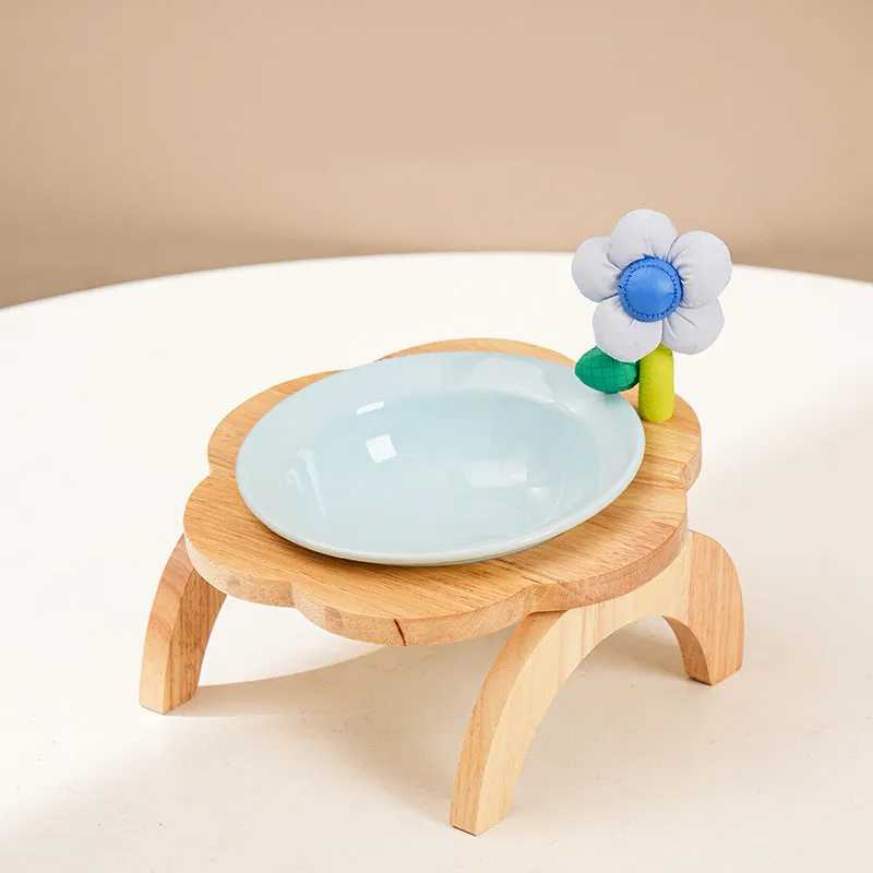 Flower shaped ceramic cat food bowl with wood stand in multi colour, 200ml capacity, 14.7cm diameter