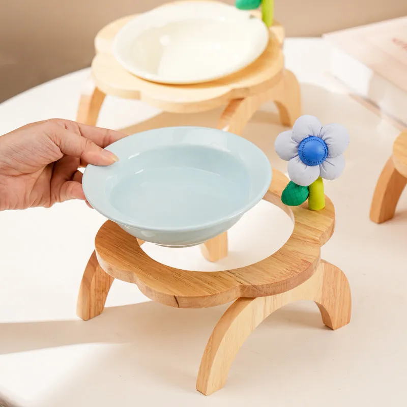 Flower shaped ceramic cat food bowl with wood stand in multi colour, 200ml capacity, 14.7cm diameter