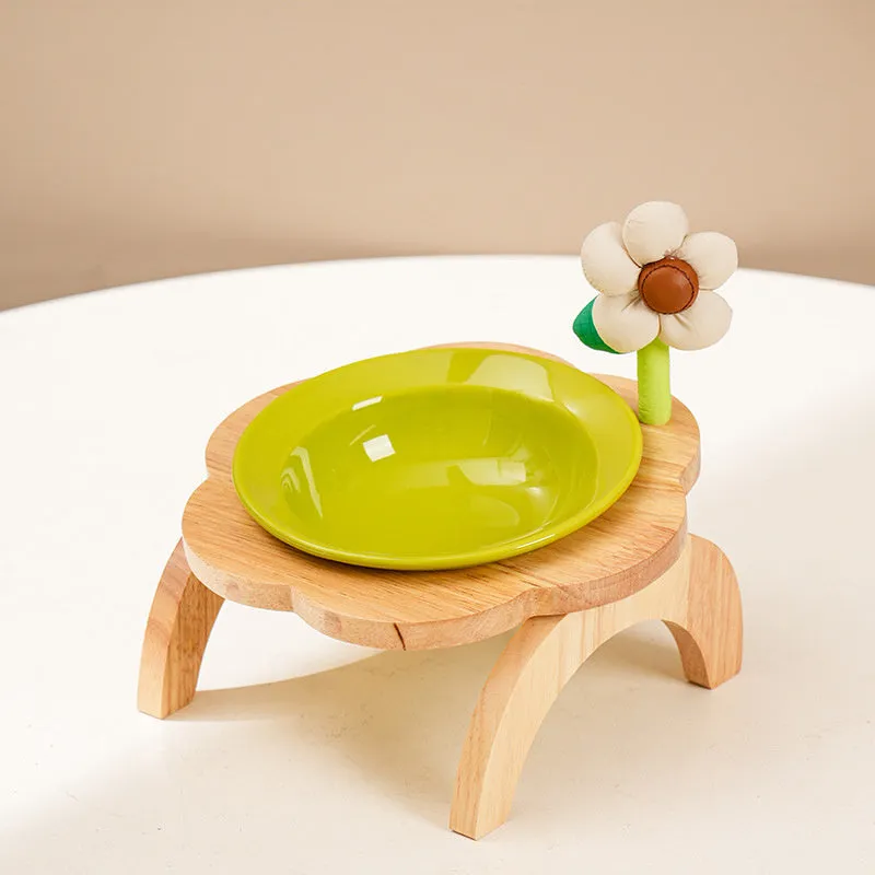 Flower shaped ceramic cat food bowl with wood stand in multi colour, 200ml capacity, 14.7cm diameter
