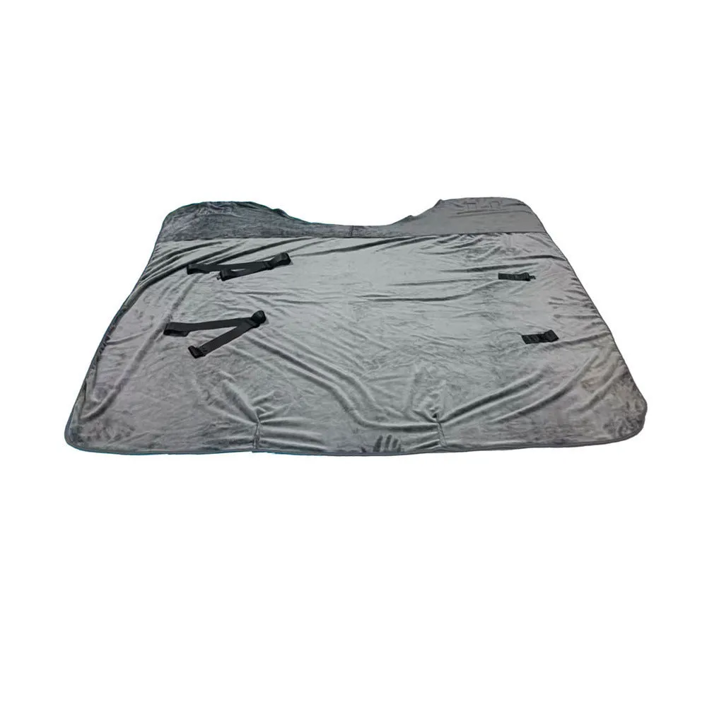 Winter thickened flannel horsecloth 180x180cm with mosquito and insect protection for horses
