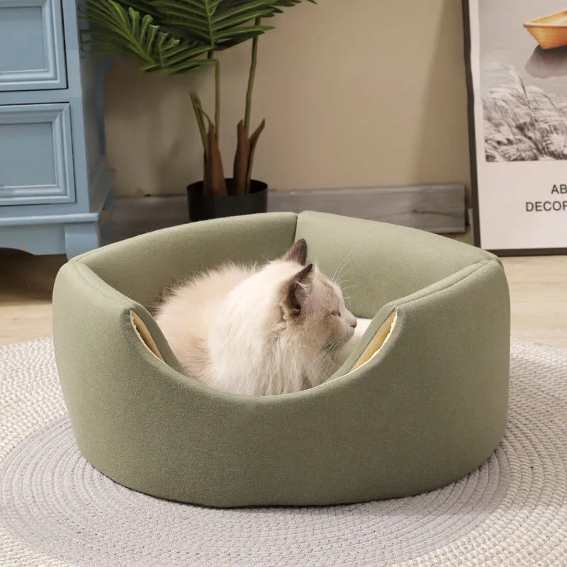 Blue tree hole kennel for small dogs and cats, 45 x 33 x 37 cm, lightweight design