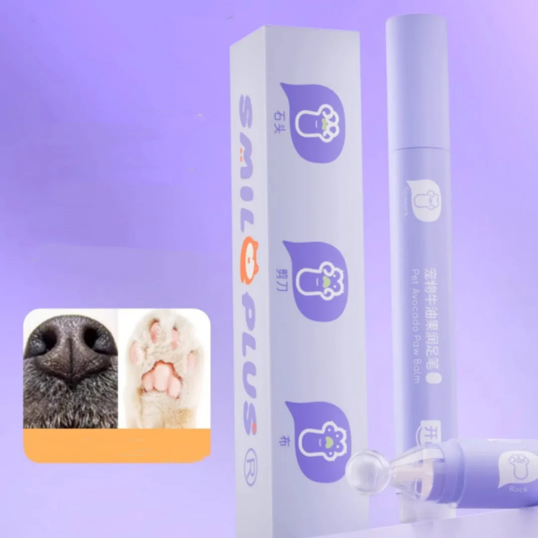Portable 7.5g PET moisturising claw and foot care cream stick for dogs and cats with avocado oil and natural extracts