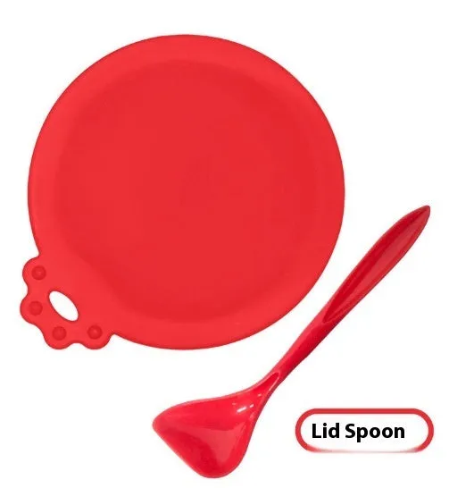 Silicone pet seal three-in-one can cover and spoon in sky blue on a pet food tin