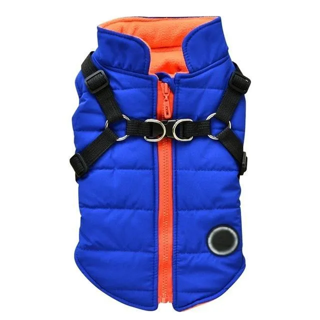 Dog zipper jacket with front zipper and leash harness opening in black