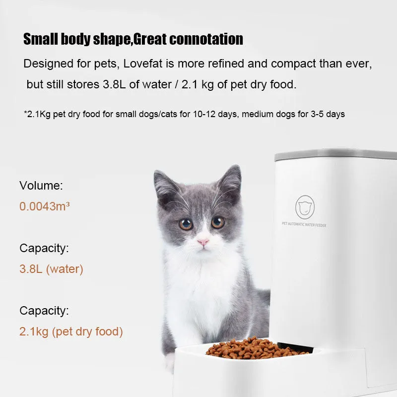 Large-capacity detachable pet feeder in white PP resin with 3.8L water tank and 2.1kg food storage, compact 0.045m² footprint