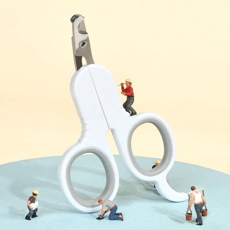 Grey and pink pet nail clippers with curved tips and a rubber-coated anti-slip handle on a white background.
