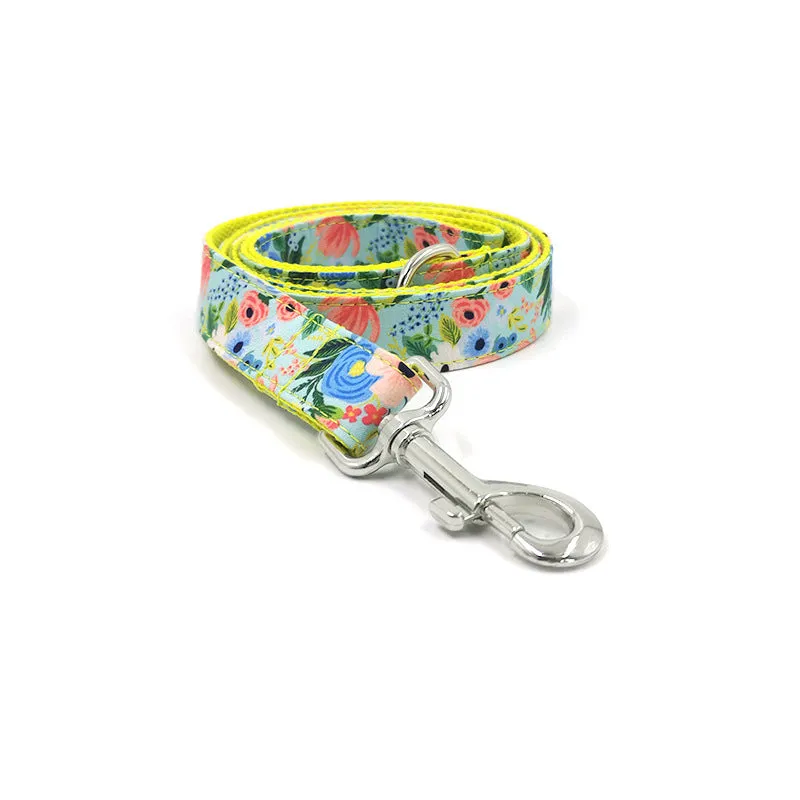 Yellow Midsummer Garden polyester dog leash and collar set on a dog, non-scalable lead, sizes XS to XL
