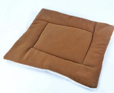 Pet air conditioning cooling mat in fruit green for dogs and cats cloth surface