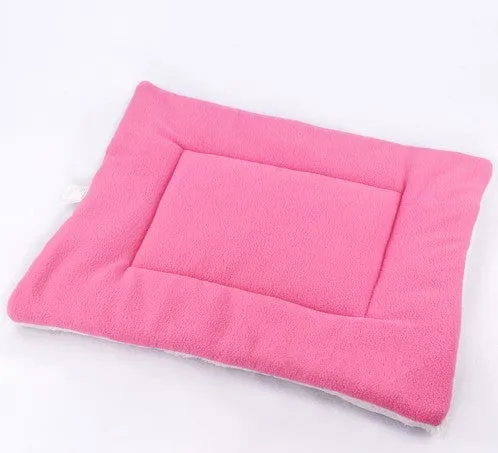 Pet air conditioning cooling mat in fruit green for dogs and cats cloth surface