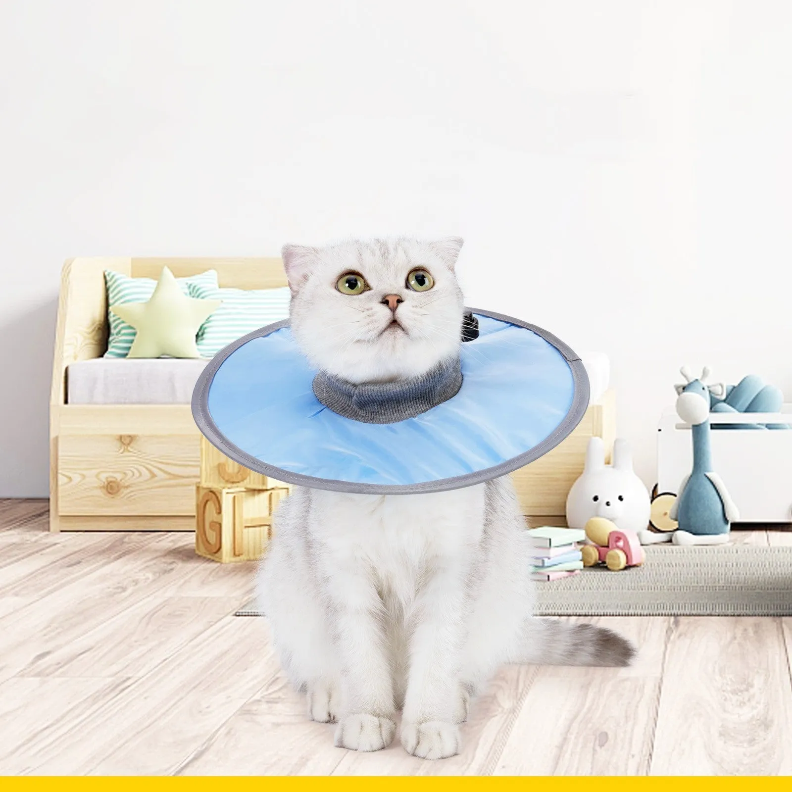 Light blue cloth circle cat collar made of polyester, size M, 17 x 13 x 1 cm