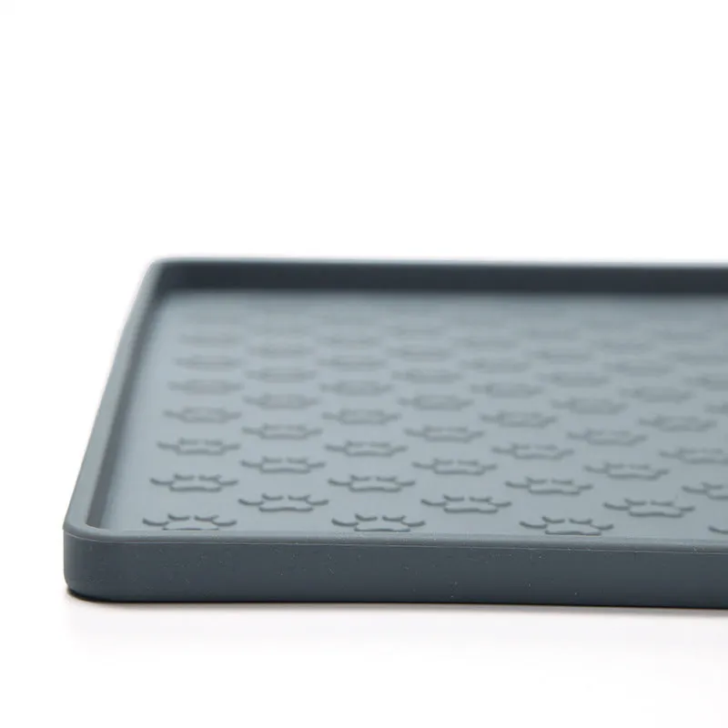 Nakabayashi Spot Pet Mat waterproof silicone square pet placemat, small 48x30cm, easy clean surface