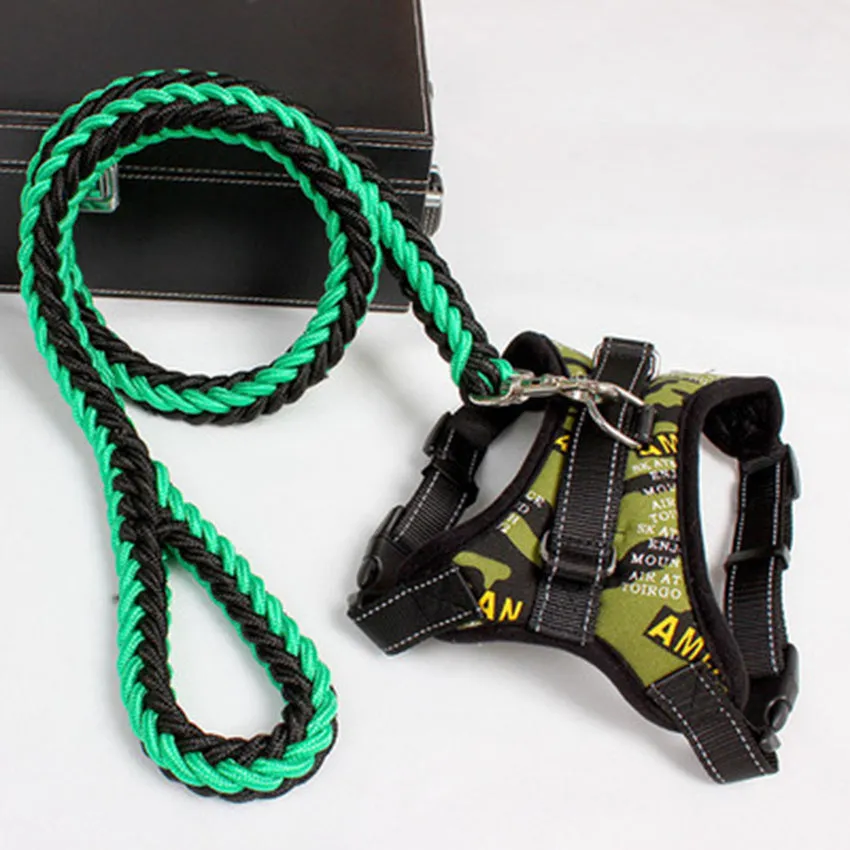 Dog leash chest strap saddle design in black with strong nylon and breathable mesh