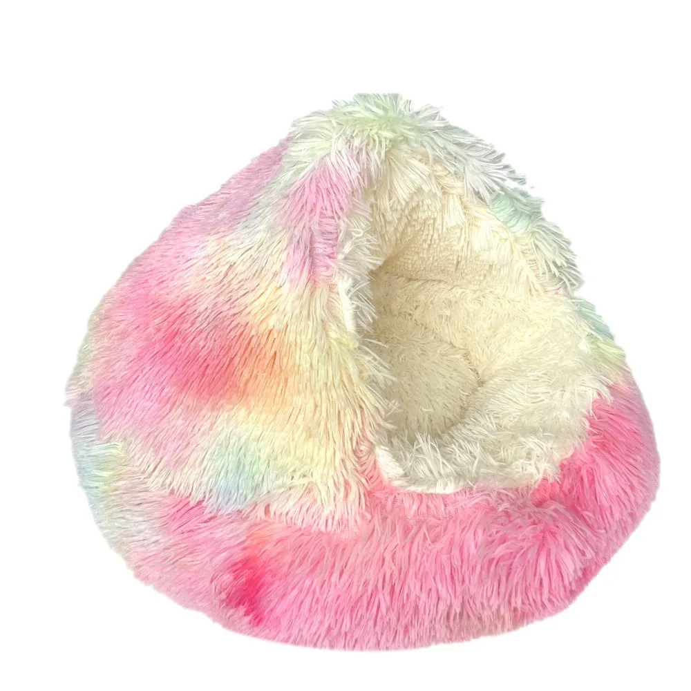 Semi-enclosed cloth pet bed in shell nest gradient grey with long down plush finish, suitable for cats up to 5kg