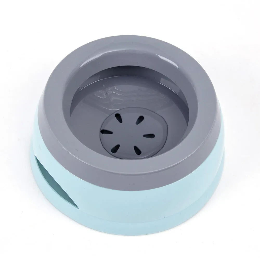 Floating no-spill ABS plastic pet bowl for dogs and cats, 15.3x18.9x8cm, in army green colour